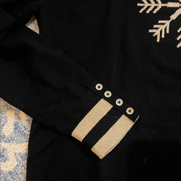 Black Snowflake Sweater - Picture 2 of 3
